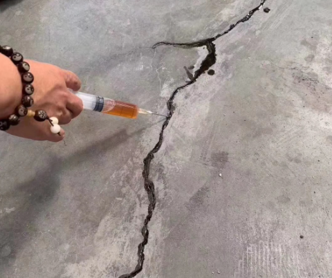 广东混凝土裂缝修补技术详解​